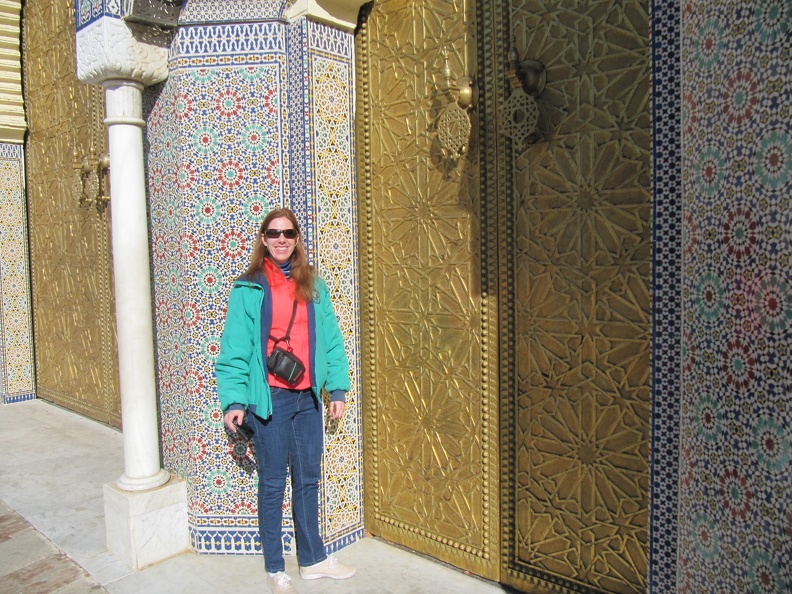 Fez - palace doors - Betsy