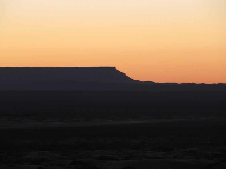 Erg Chebbi - at sunrise - the ridge is the border to Algeria